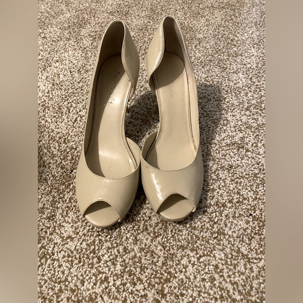 Size 10 Kelly and Katie heels